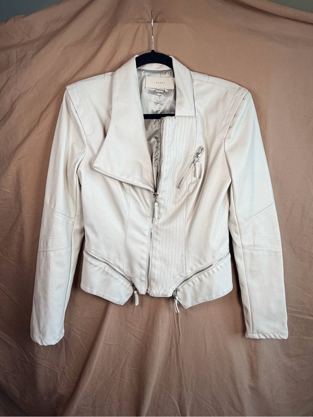 BlankNYC Cream Faux Leather Moto Jacket S Vegan Biker Zip Peplum Cropped Y2K